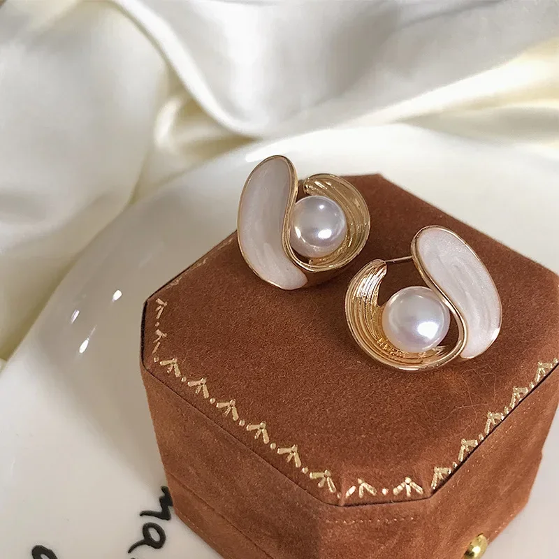 مشبك أذن لؤلؤي فرنسي عتيق جديد لعام 2025 مع ملمس راقي، أقراط زجاجية متدلية للمواصفين دون ملحقات ثقوب الأذن #3