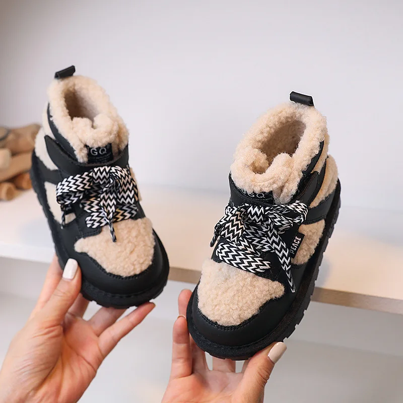 Kids Snow Boots 2022 Winter Girls Fashion Brand Shoes Ankle Chelsea Short Boots Boys Warm Fur Shoes Non-Slip Soft Platform