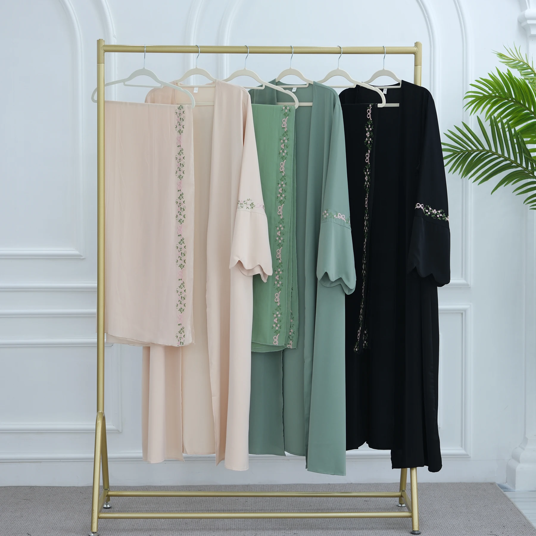 Sweet Floral Embroidery Dubai Abayas for Women, Open Front Kimono Abaya Hijabi Outfit, Evening Party Ramadan Islamic Clothing