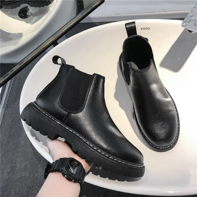 

Spring Chelsea Men's Thick Soled Fashionable Leather Boots Business Formal Fur Short Boots British Style Luxury Motorcycle Boots