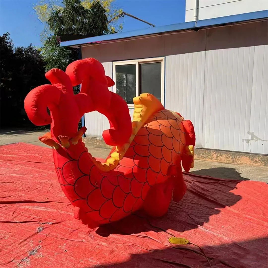 巨大なインフレータブルフィッシュエアブロー,白いLEDライト,鯉の漫画,ディスコやイベントの建設,屋外の装飾,広告