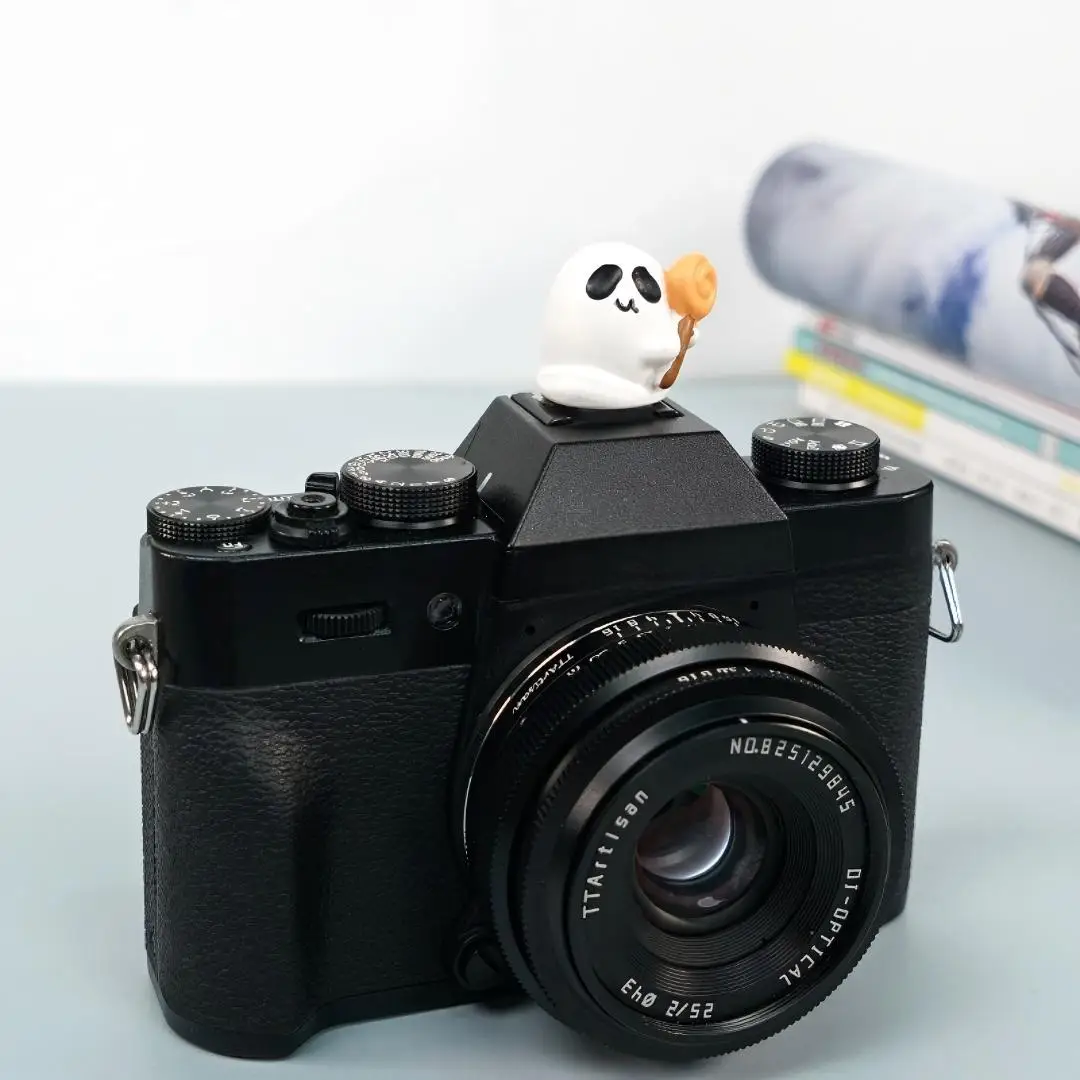 Niedliche Geister-Universal-Blitzschuhabdeckung für Leica Q2 Q3 Fuji X100V X-T5 Sony ZV-1 ZV-E10 Canon EOS R5 Nikon Z5 Kamera-Zubehör