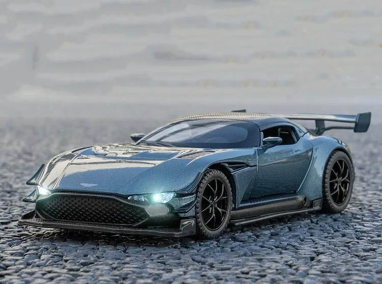 1:32 Aston Martin Vulcan Sport Car Model Alloy Diecast Metal Toy Vehicle Simulation Sound Light Car for Children Gift Collection