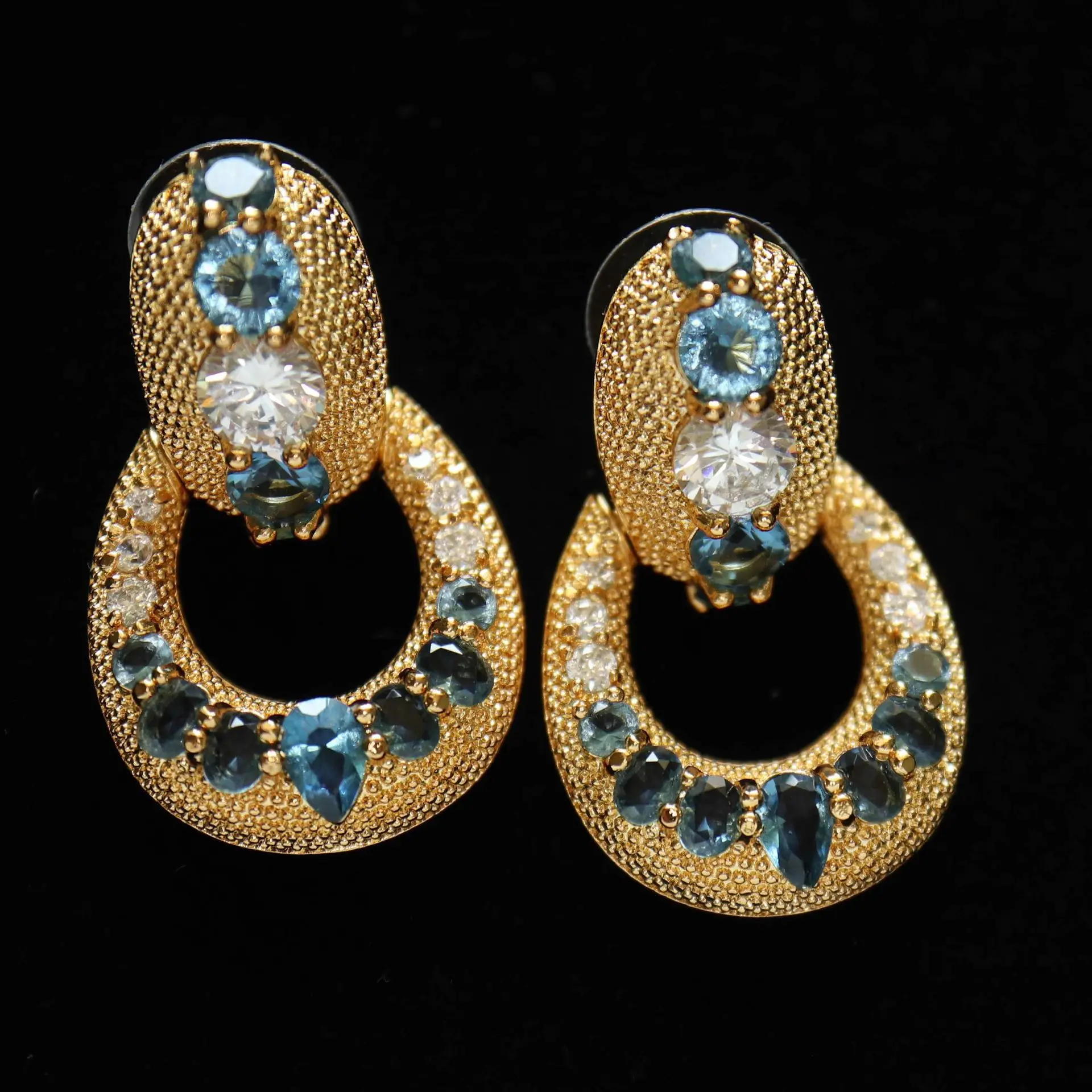 Vintage Peacock Blue Rhinestone Earrings & Bracelet Set