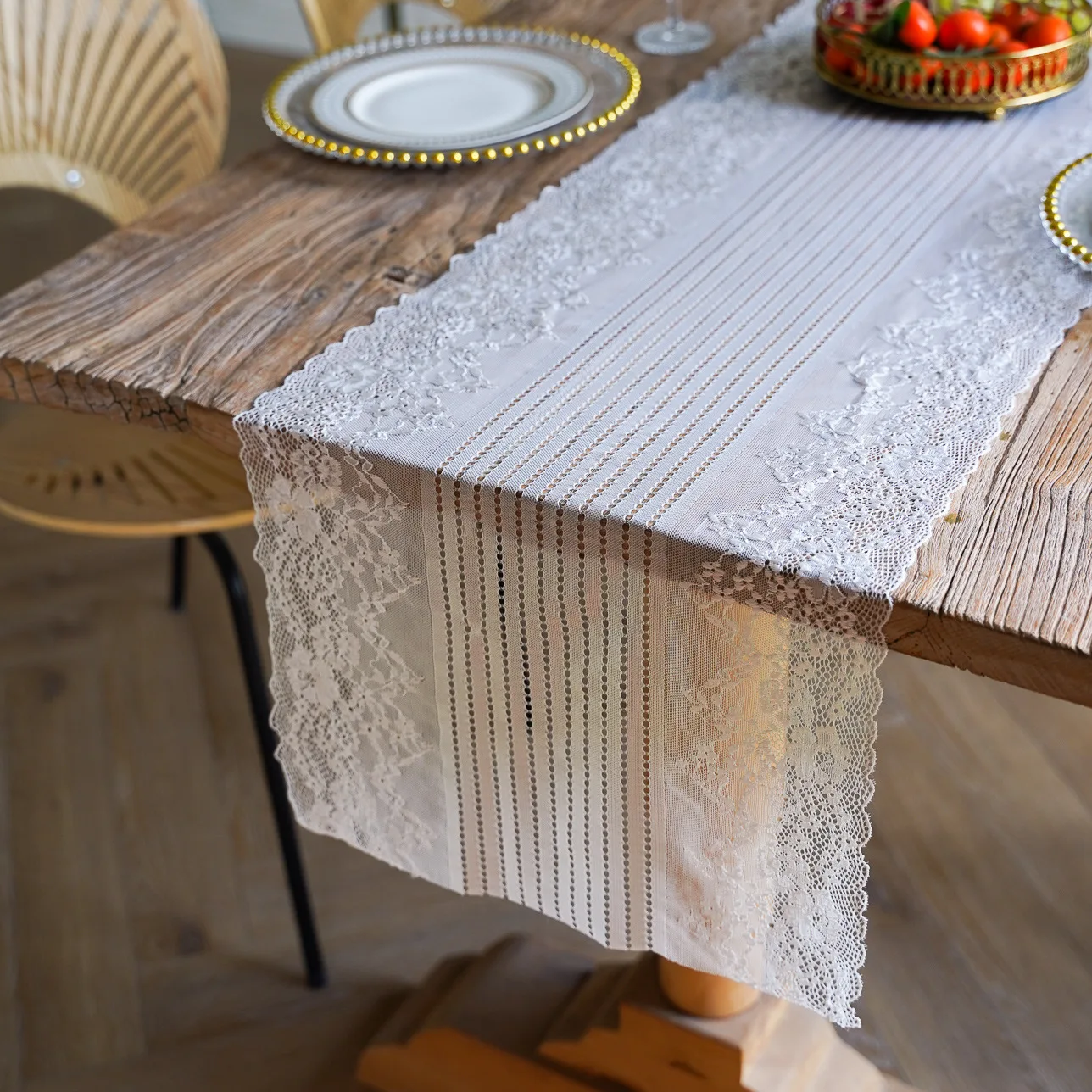 

Lace Table Runner Embroidered Boho Table Runner for Wedding Party Bridal Shower Decorations Vintage Rustic Table Runners