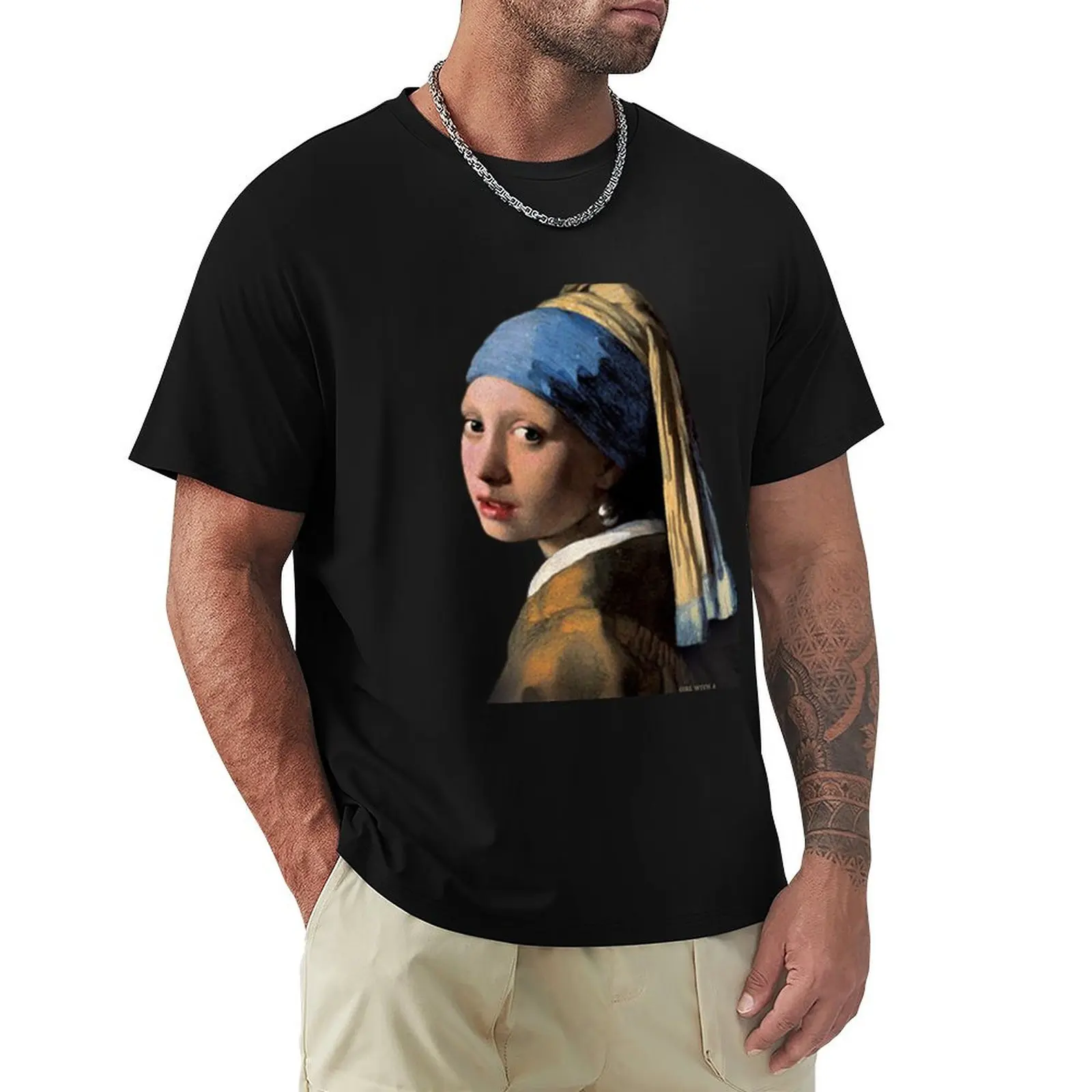 The Girl With A Pearl Earring T-Shirt Plus Size Loose Fit T-Shirt