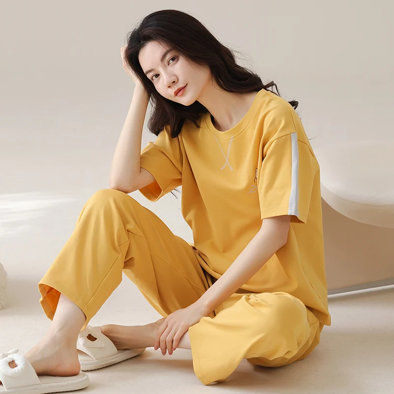 Women's Elegant Print Cotton Pajama Set O Neck Short Sleeves Sleeping Top and Long Pants for Comfortable Lounging Sleepwear