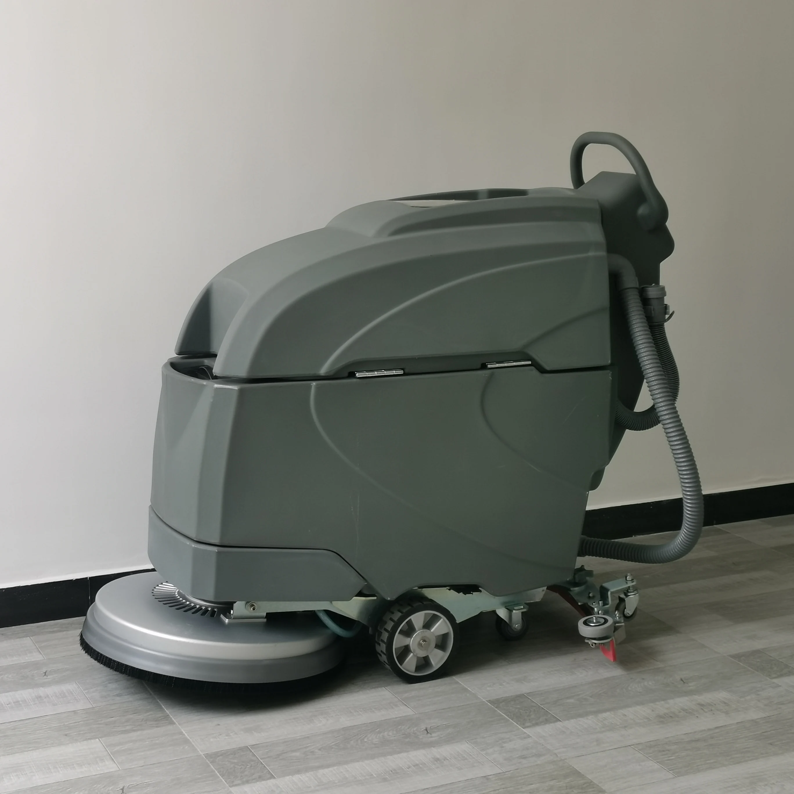 

Industrial Floor Cleaning Washing Walk Behind Wet Scrubber Drier