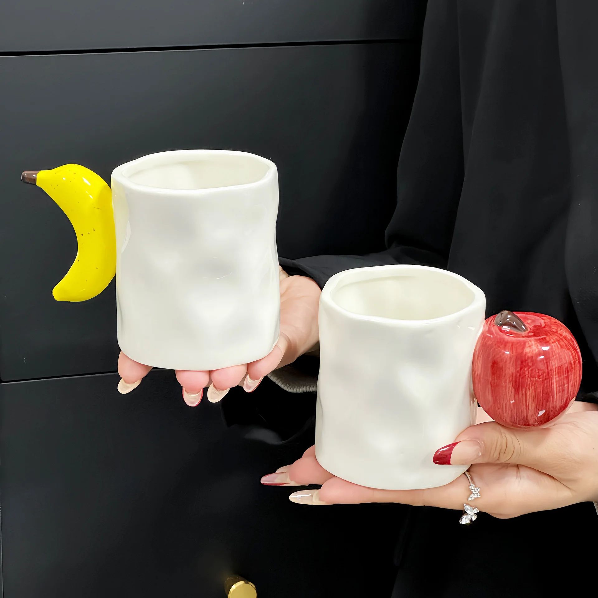 Creative Fruit Handle Mug Apple Banana Ceramic Mug Lovers Birthday Gift Cup Home Coffee Mug Living Room Coffee Table Decoration