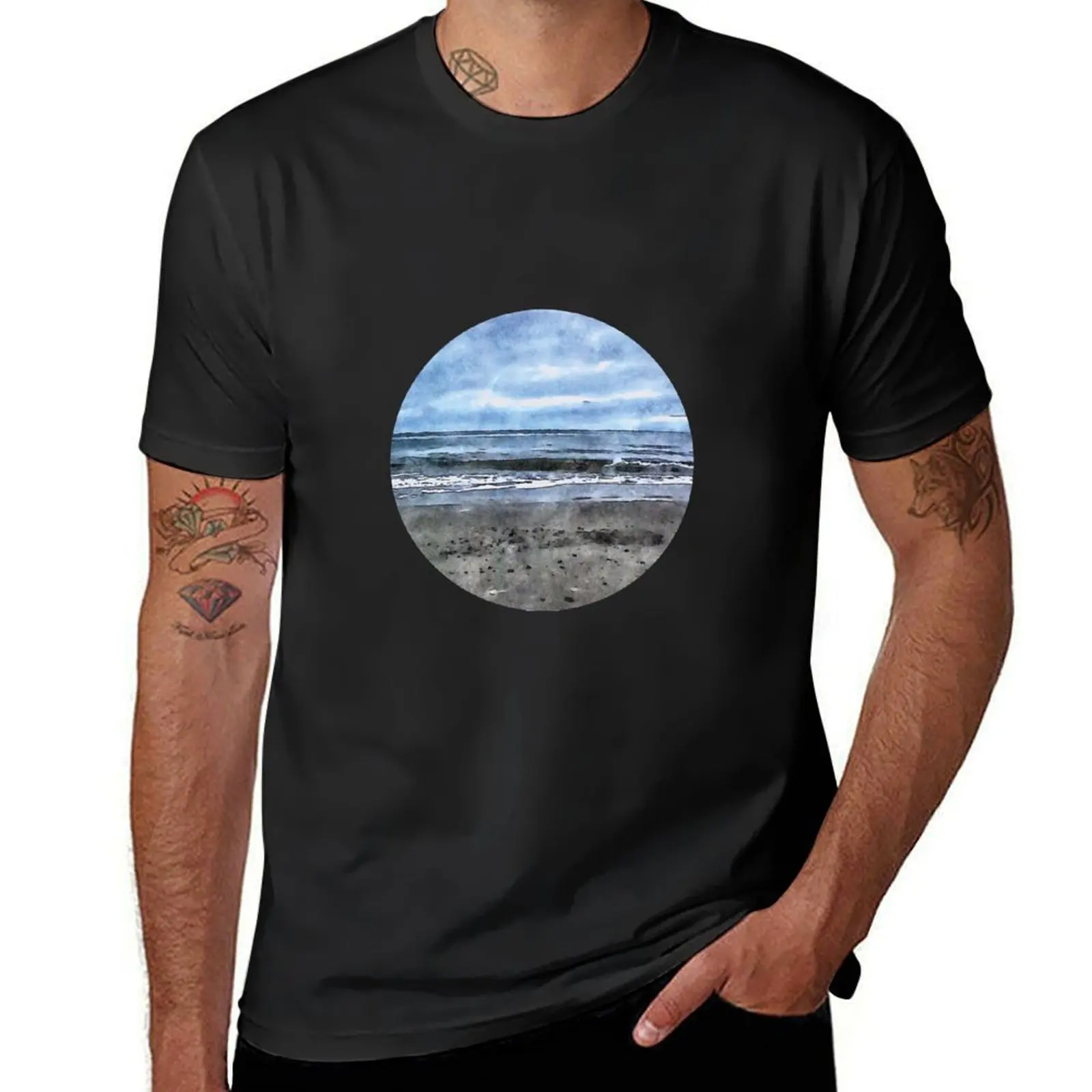 Peace and quiet on the beach: waves kiss the shore T-Shirt blacks tees quick drying men clothing