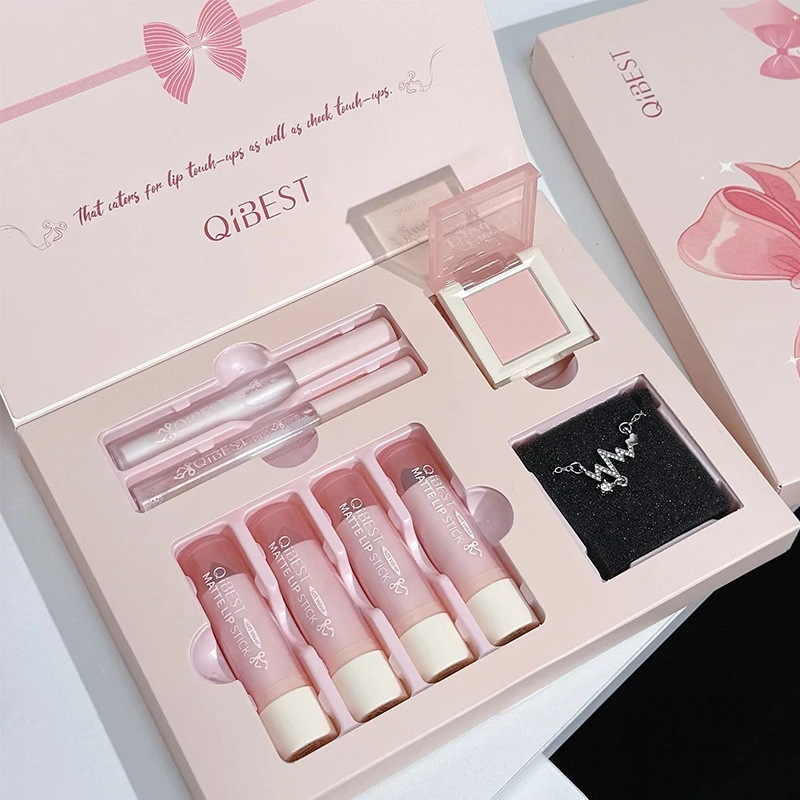 7 Teile/schachtel Make-Up Sets 4PCS Samt Nude Flüssigen Lippenstift, 1 Lip Creme, 1 Lip Öl, 1 Gesicht Rouge Palette Und Halskette Geschenk Kosmetik Kits