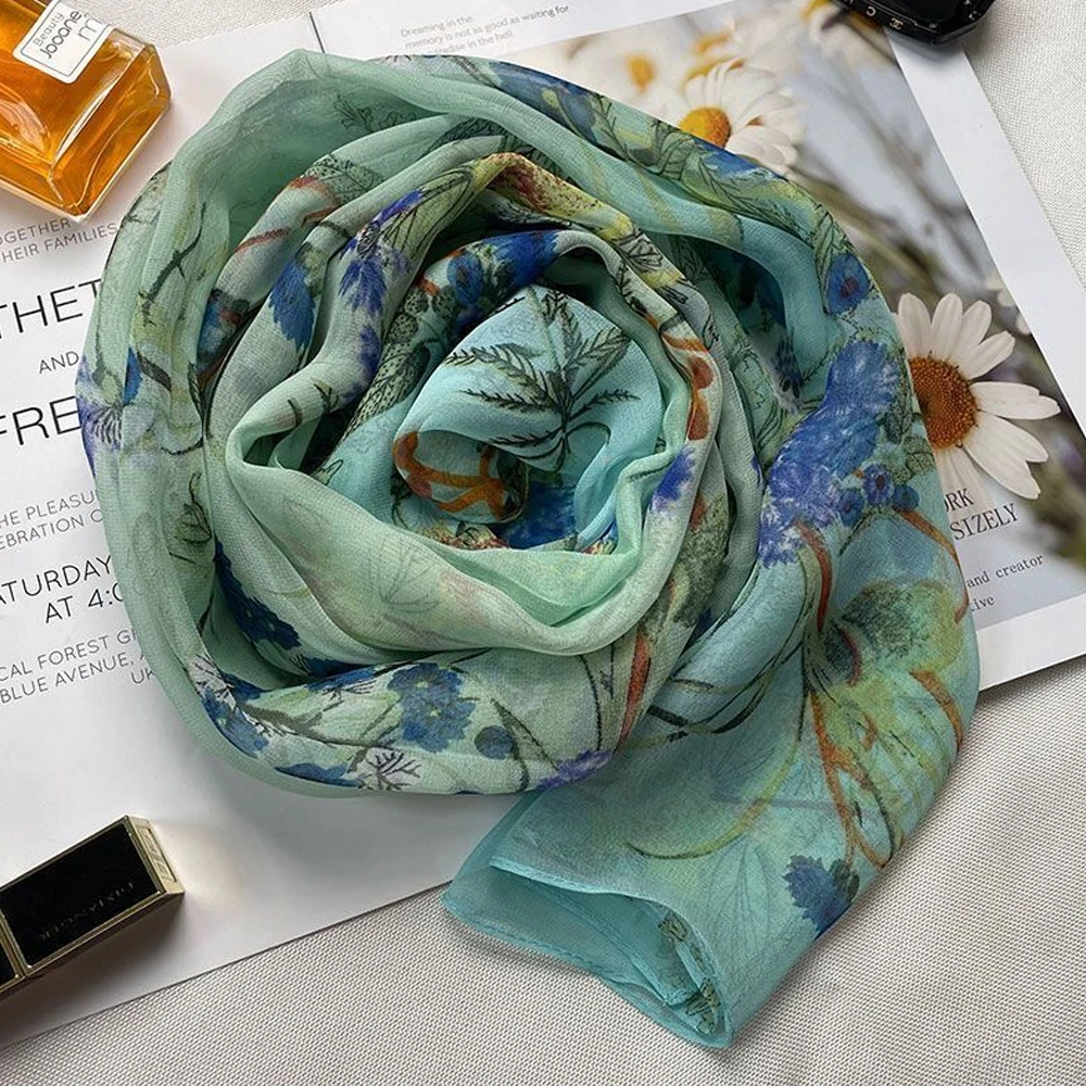 1pcs New Fashion Flower Grass Printed Pattern Women Thin Spring and Summer Scarf Bandana Scarf Beach Sunscreen Thin hijab