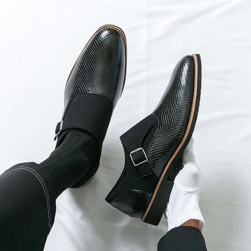 

Мужские кожаные туфли больших размеров в стиле ретро в британском повседневном стиле для работы и бизнеса, офиса, свадебные костюмы жениха, размеры 38–46, новая роскошь