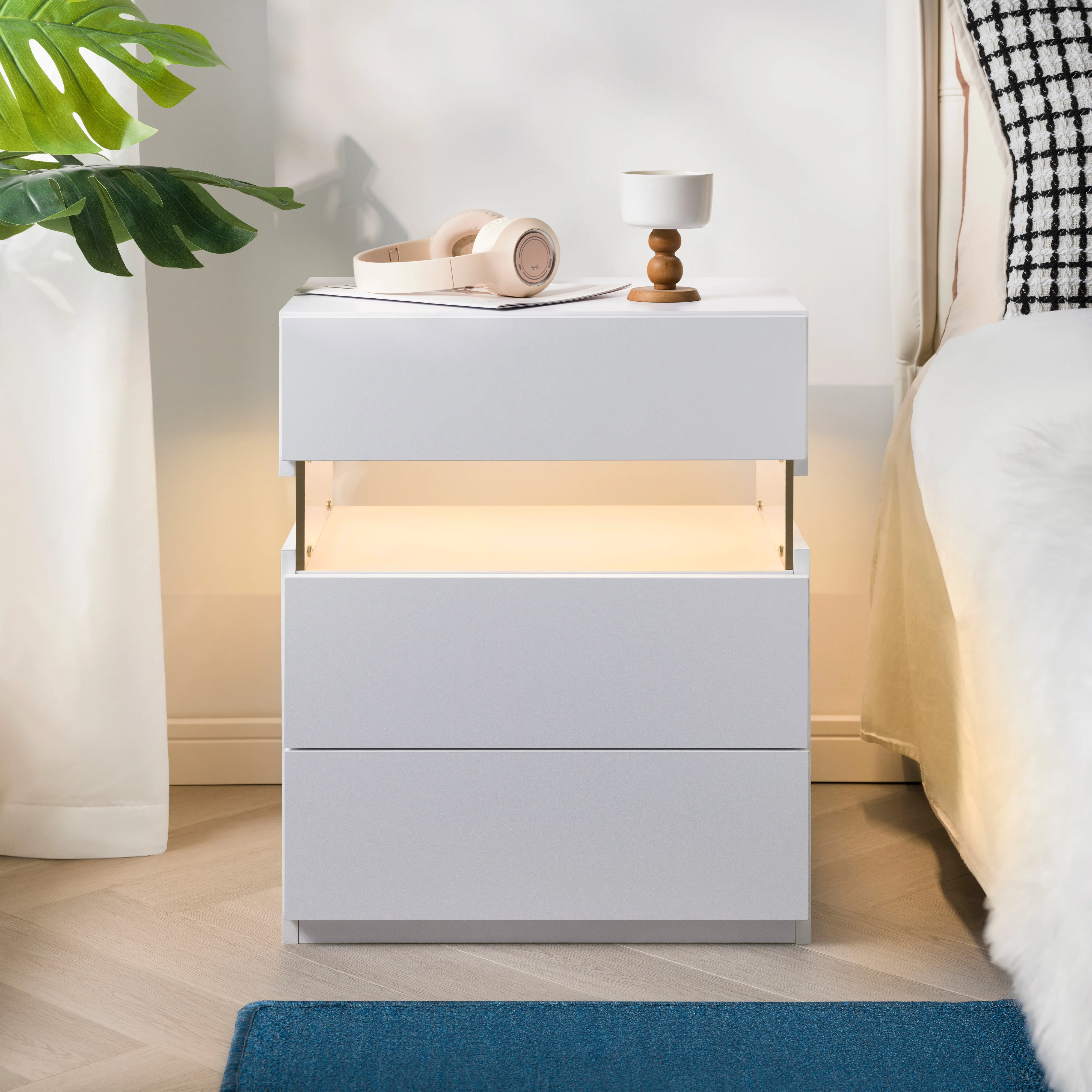 Cubehom LED Bedside Tables with LED Light End Table with Acrylic Modern Bedside with 3 Drawers for Bedroom, Living Room