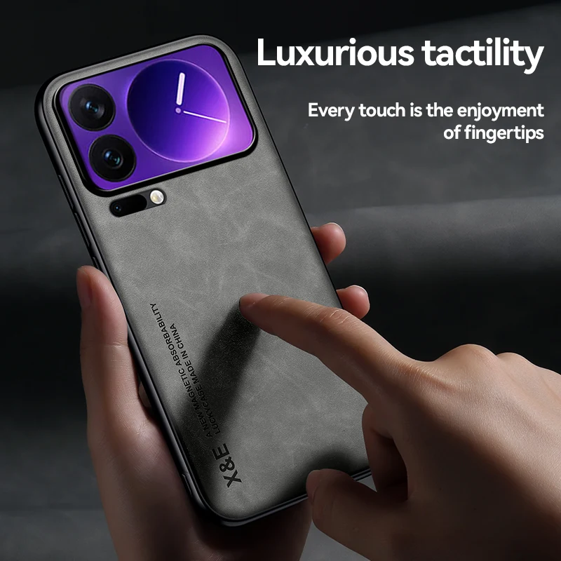 حافظة مغناطيسية فاخرة للسيارة مصنوعة من الجلد لهاتف Xiaomi 17 Pro Max 15 14 T Pro 13 12 من السيليكون الناعم المقاوم للصدمات Funda