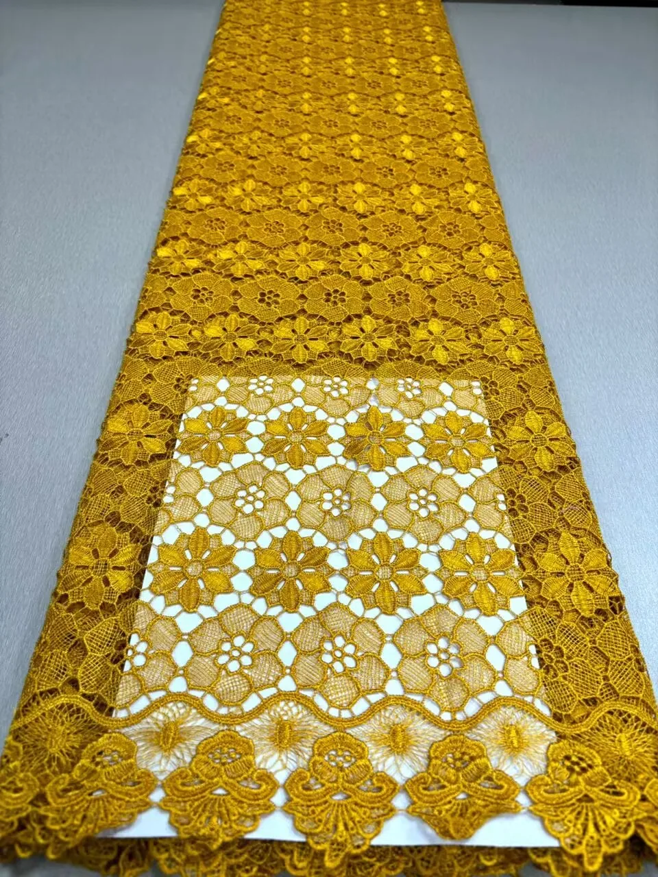 Hot Sale Nigerian Lace Fabric 100%Cotton African Brocade Lace Fabrics 2024 High Quality Senegal Guipure Cord Lace Fabric