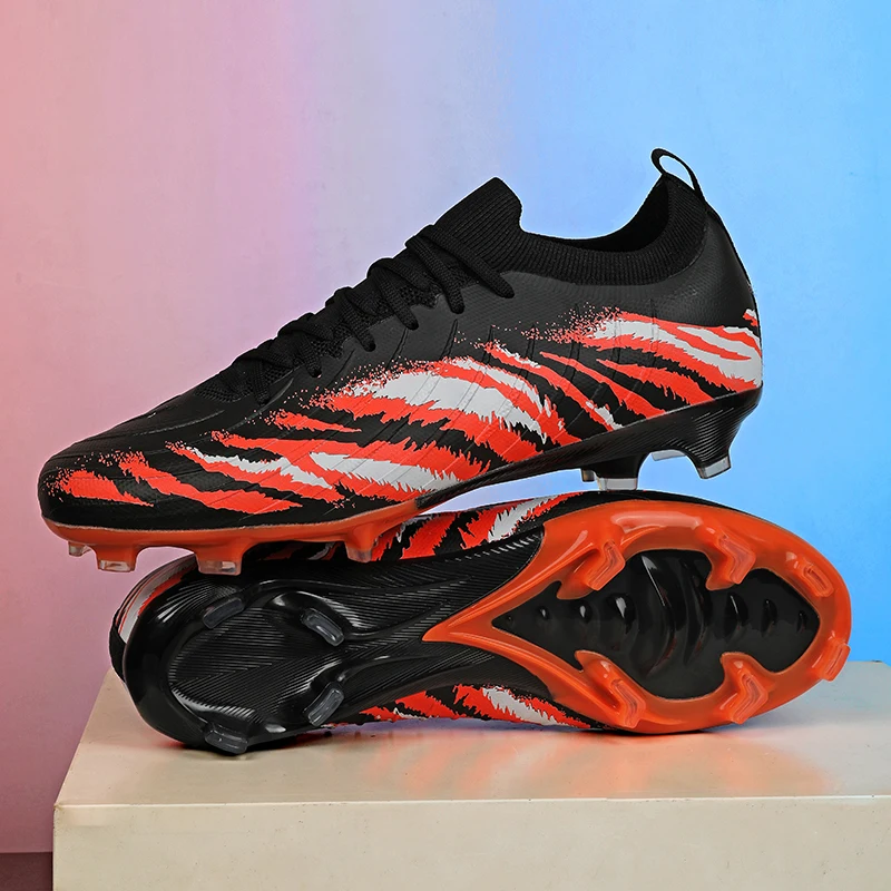 Men's Ultralight Non-Slip Soccer Shoes Grass Adult Football Boots Indoor Cleats FG Turf Futsal Comfortable Sport Non-Slip Shoes