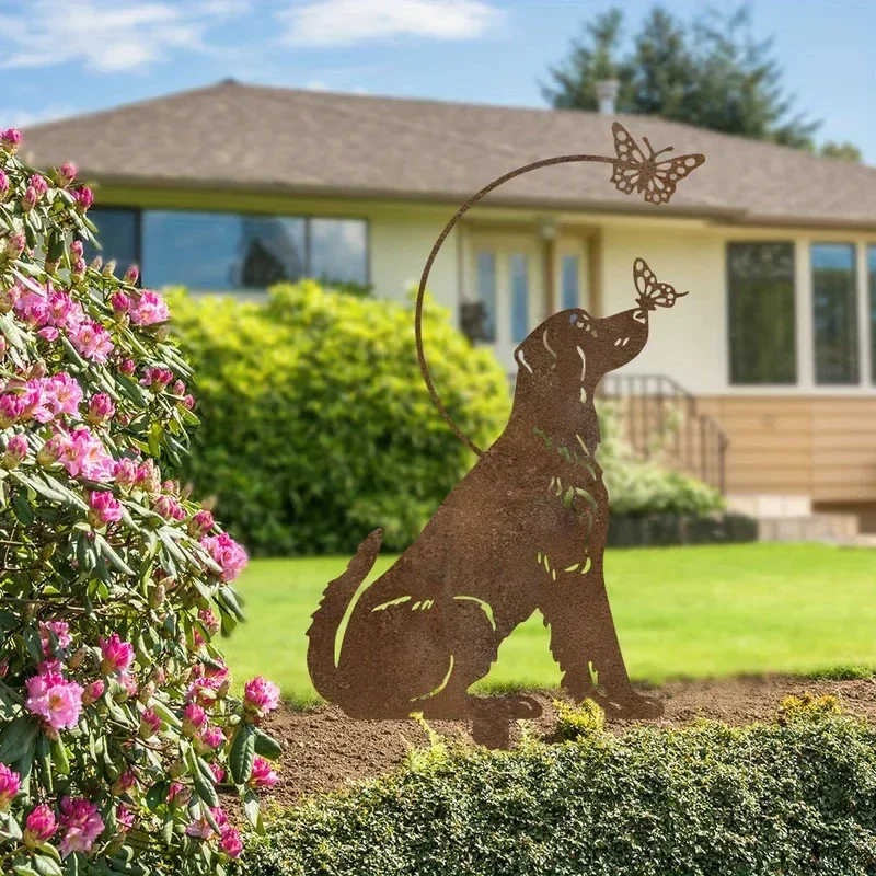 1 pieza de decoración exterior de metal oxidado para perros - Estacas rústicas para jardín con diseño de mariposa, arte de metal duradero para patios y jardines