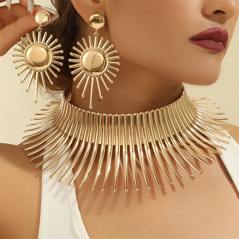 Fashion  Jewelry Set Gold Color Metal Big Exaggerated Torque Choker Earrings Set Jewelry African Punk Gifts