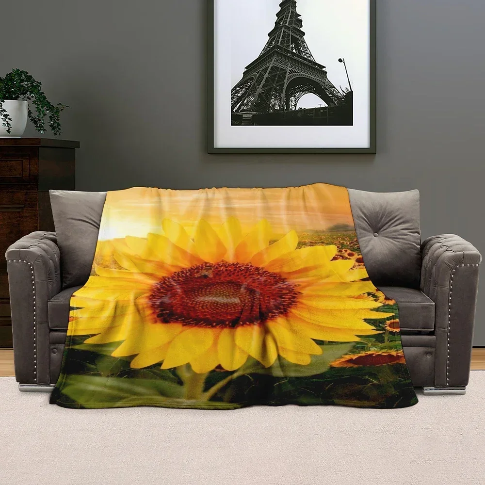 

Sunflower Pattern Throw Blanket Perfect for Bed Sofa Living Room Travel Tapestry or Carpet Cover