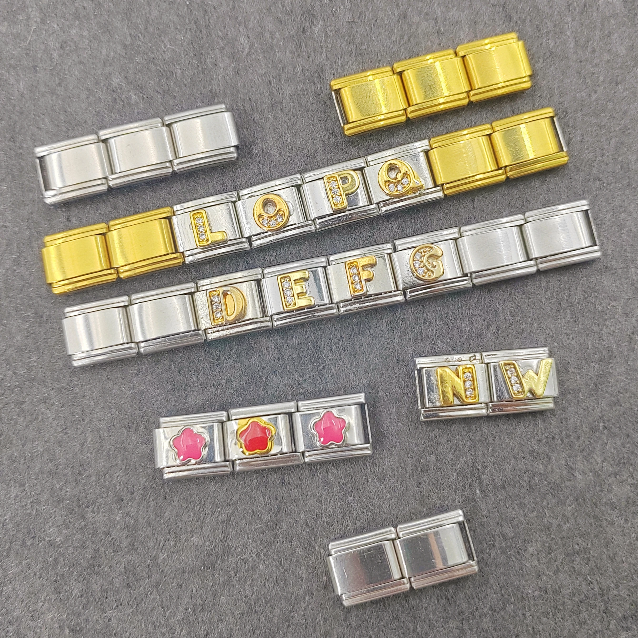 موضة جديدة بأحرف أولية A-Z 26 أساور أبجدية مطلية بالذهب من الفولاذ المقاوم للصدأ وصلات إيطالية 9 مللي متر لتقوم بها بنفسك للنساء والرجال #5