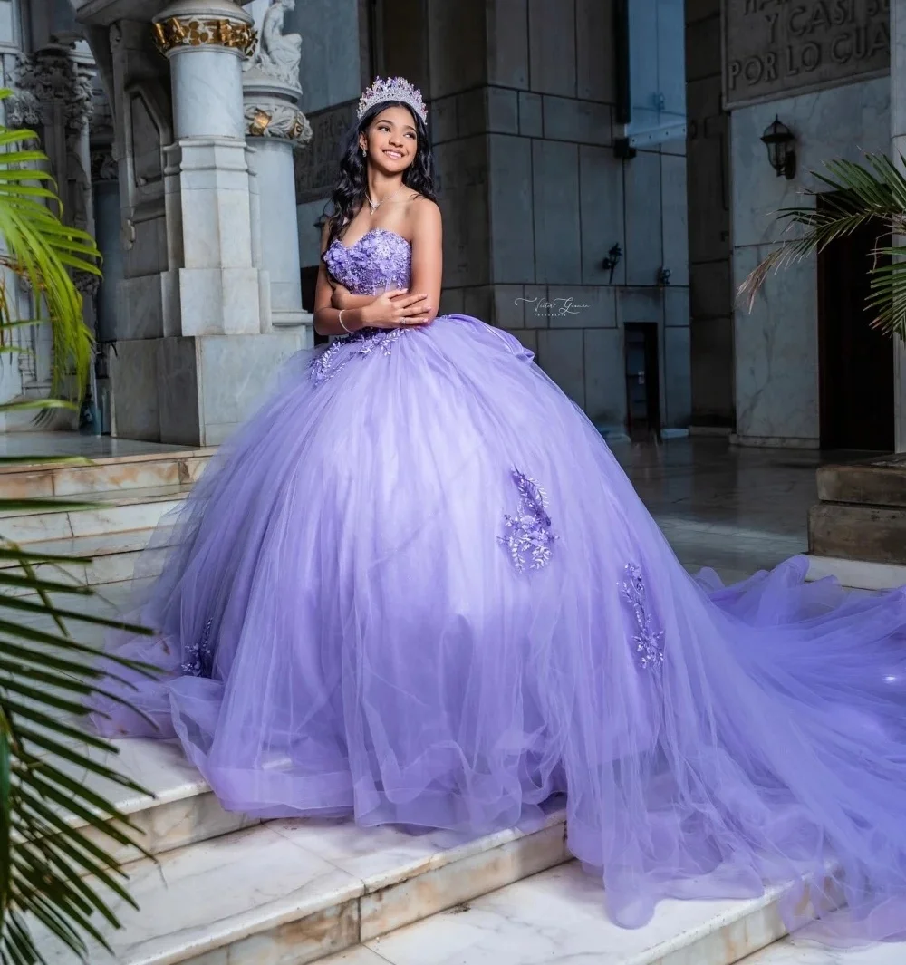 

Lilac Quinceanera Dresses Ball Gown Sweetheart Appliques Floral Beaded Sweet 16 Dresses 15 Años Customized