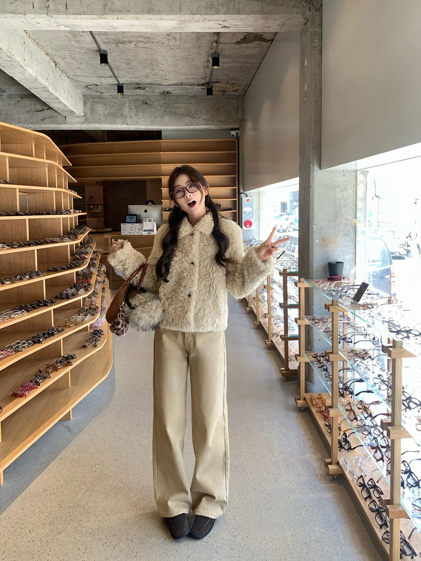 

ort Plu Coat Eco-Friendly ortened Nibbling eep Leather Fur Inteated Winter Outerwear Women's Commute Sle Thiened