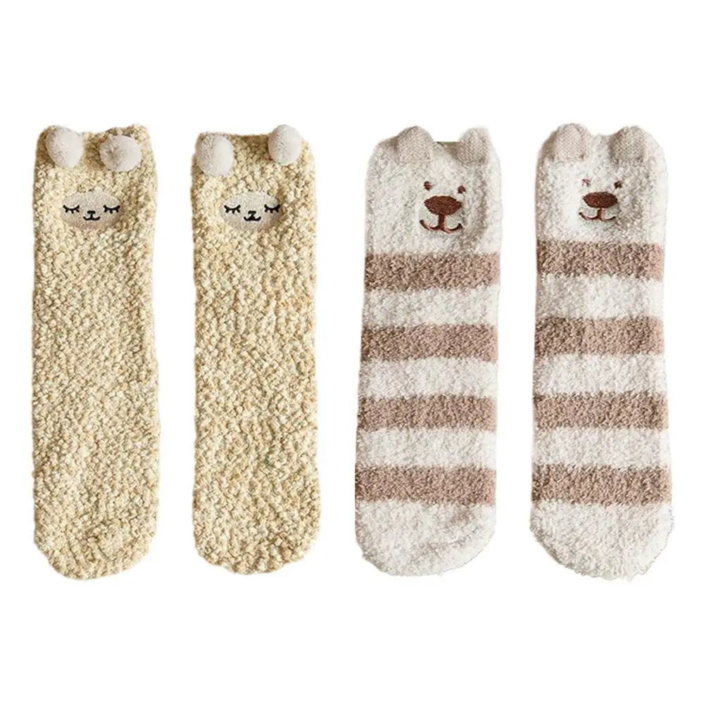 Calze da orso carino per bambini Calze resistenti all'usura Calzini da regalo festivi per le vacanze Calzini natalizi accoglienti in velluto corallo