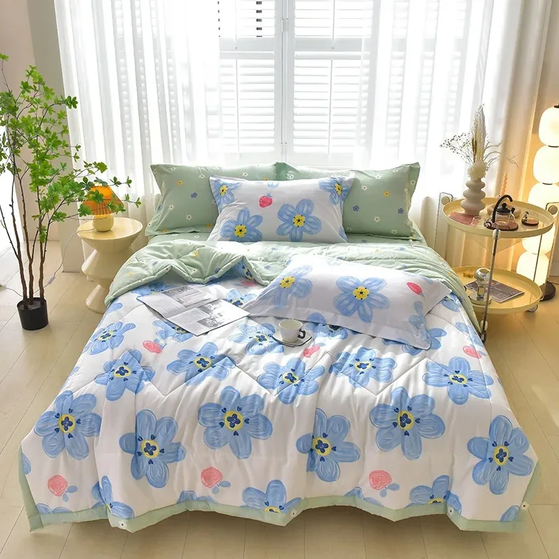 

Plaid Summer Cool Quilt Washed Cotton Comfortable Lightweight Air Condition Thin Comforter Simple Feather Blanket For Adults Kid