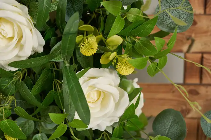 Custom Serie Witte Champagne Rose Groen Blad Kunstmatige Bloem Rechthoekige Bloemenrij Bruiloft Bankevenement Decoratie