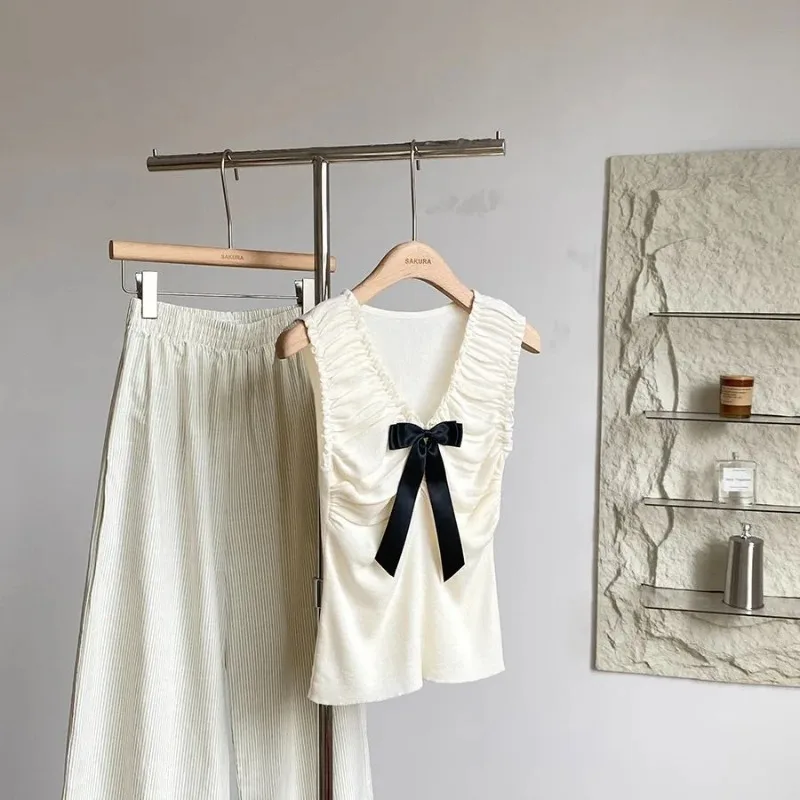 

Summer New Korean Style Simple V-neck Bow Pleated Sleeveless Vest Top