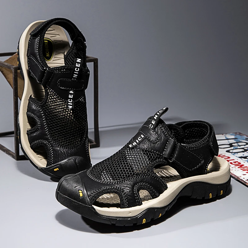 

New Men's Sandals Summer Mesh Upper Breathable Men's Hiking Sandals Closed Toe Slip on Men Beach Sandals Outdoor Wading Shoes