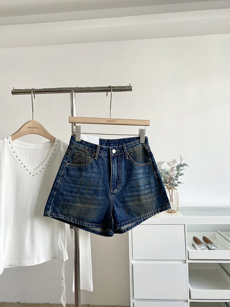 กางเกงขาสั้นคาวบอยเอวสูงสีวินเทจลุคเรโทรใหม่ประจำฤดูใบไม้ร่วงปี 2025 ทรงสลิม ใส่สบาย เหมาะสำหรับผู้หญิง