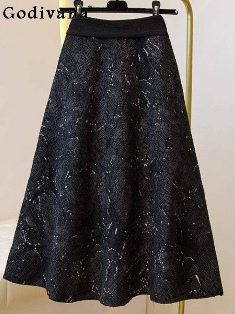 

Женская осенняя новинка 202, универсальная черная юбка с большими качелями, модная эластичная свободная трикотажная корейская юбка трапециевидной формы с высокой талией