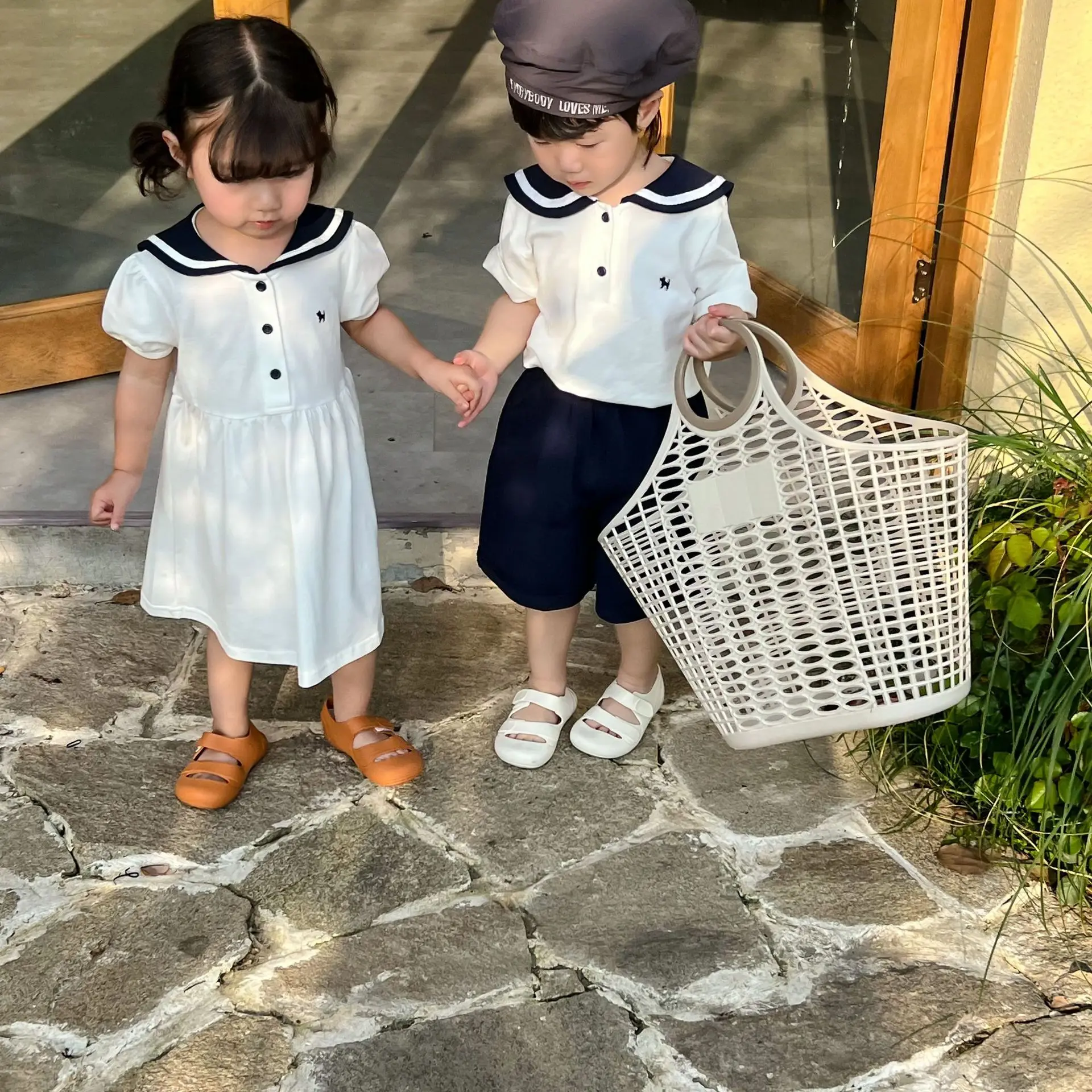 2024 Summer New Sibling Outfits Children Academic Style Boy Navy Collar Tops Shorts Suit Girl Dress Brother Sister Clothes Set