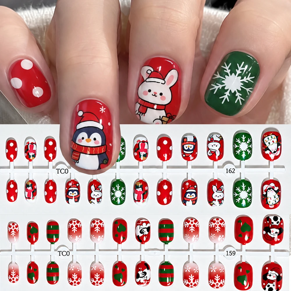 24/48Pcs Kids Christmas Press On Nails Cute Cartoon Penguin Rabbit Snowflake Short Round False Nails Little Girls DIY Xmas Gift