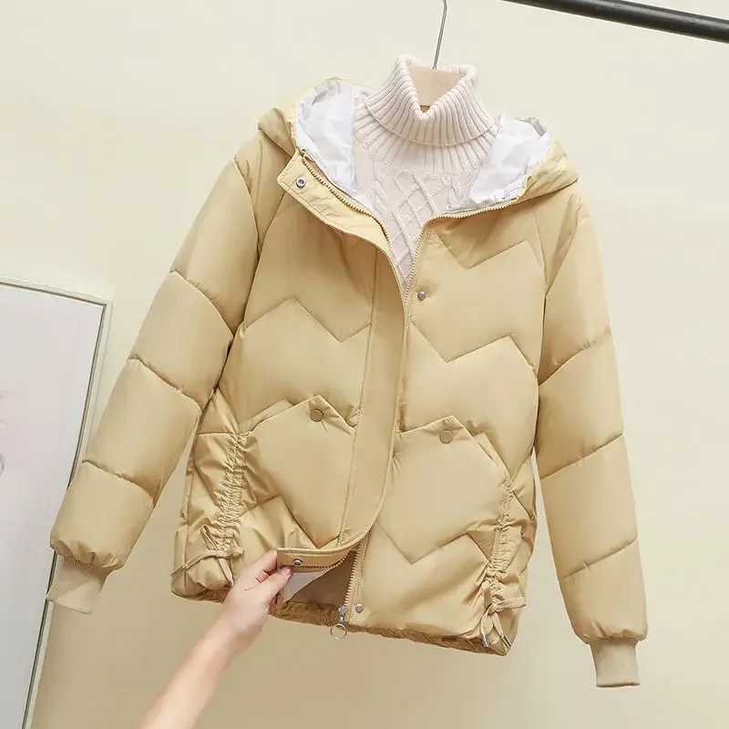 2025 Winter New Women's Short Cotton Coat with Down Filling Stylish Loose Outdoor Jacket for Cold Weather