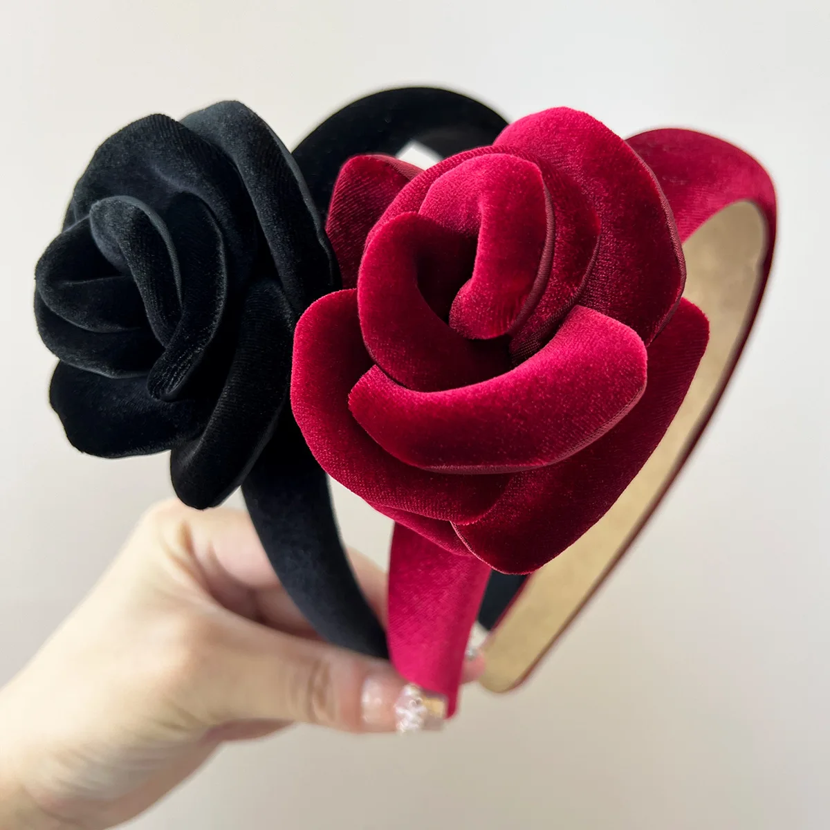 

2025 New Autumn and Winter French Paris McGee Velvet Rose Headband Women's Hair Accessories