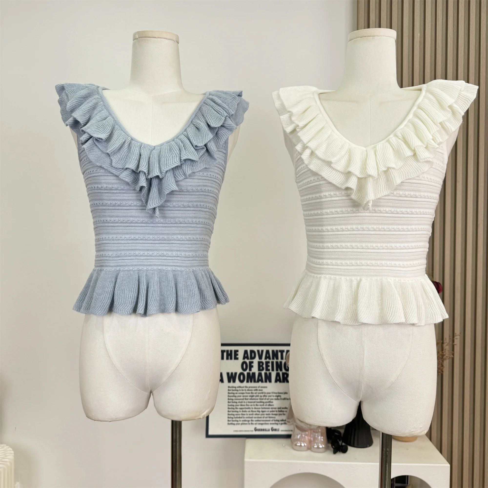 

Summer Women Knit V neck Tank Top Gyaru Sleeveless Crop Top 2000s Aesthetic Cute Core Mori Girl Vest Design Vintage Korean New