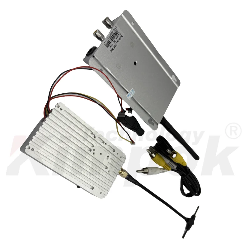 2.4G 2W UAV ビデオ送信機および受信機 8CH 長距離ドローン FPV ドローン VTX VRX AV 送信機