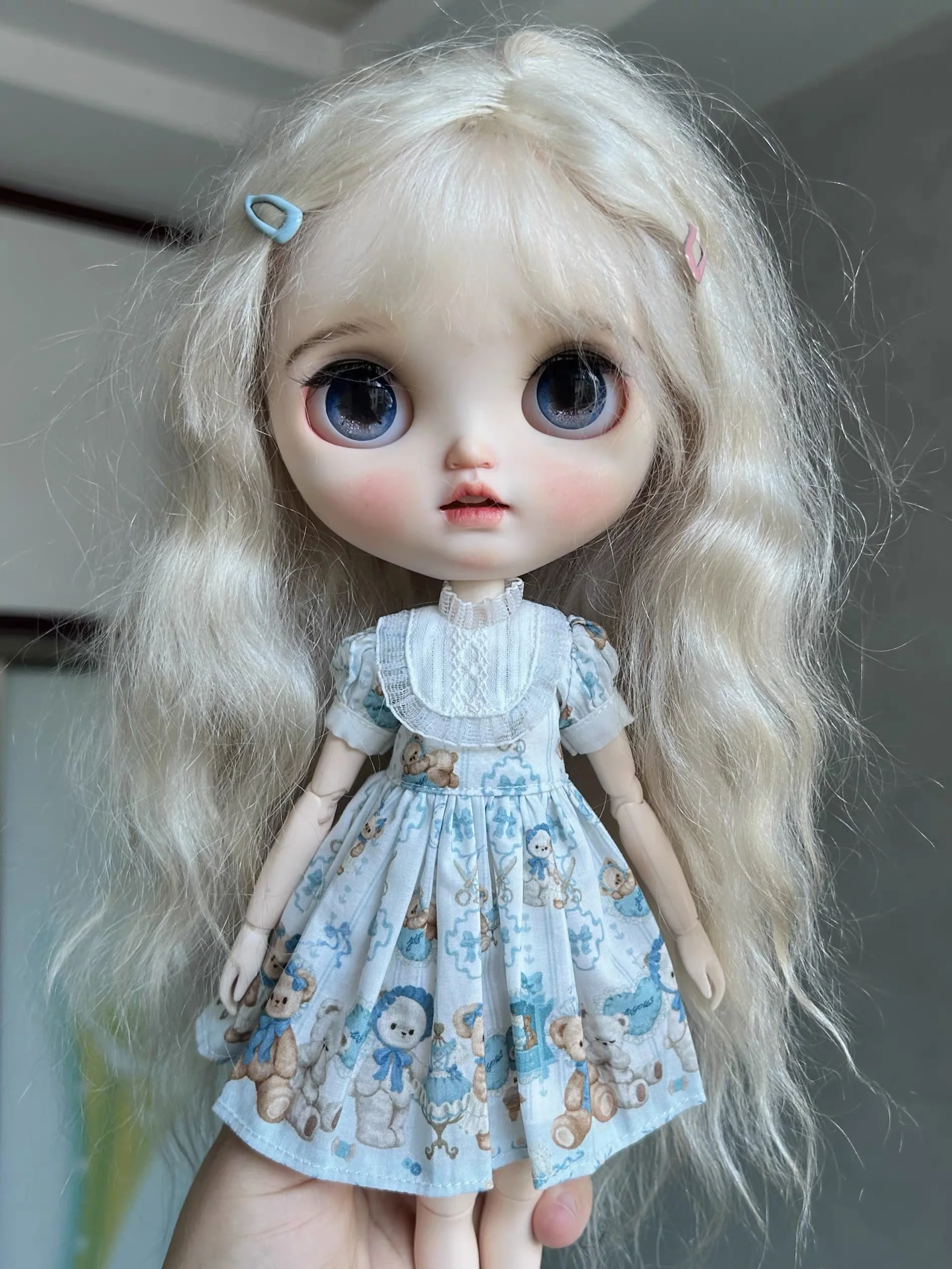 

ICY DBS Blyth Doll Clothe Accessories Cute Retro Gentle Blue Bear Dress For 19 Joints OB24 Azone Blyth Doll Daily Dress Up