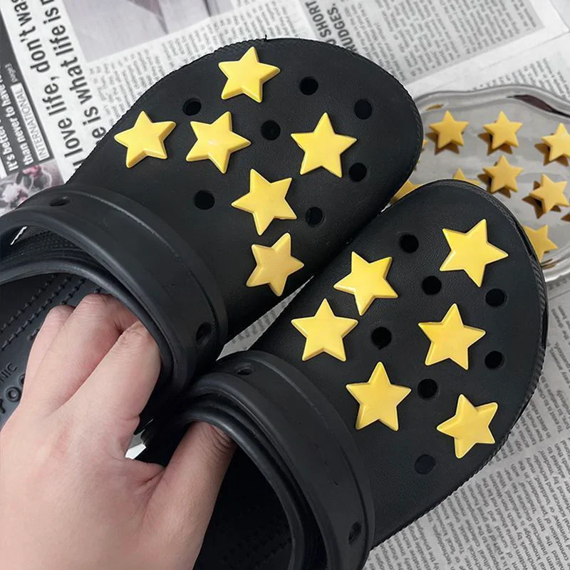 

Shoe Charms for DIY Cute Pentagram Yellow Star Cartoon Shoe Buckle Decoration for Sandals Gardens Beach Shoes Clogs Accessories