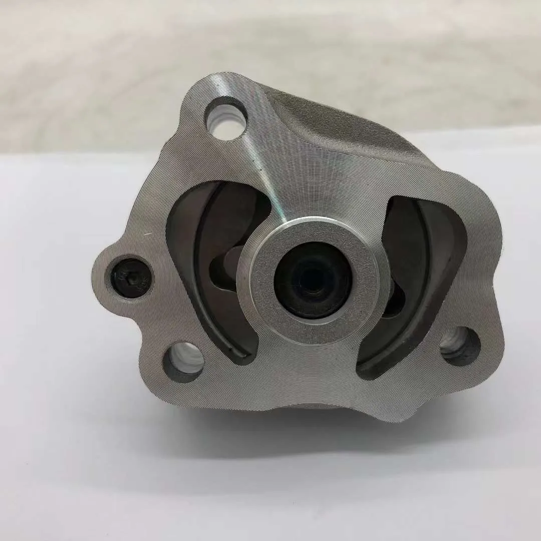 Z482 D722 D902 D782 oil pump for excavator U15 17 20 use 16851-35012