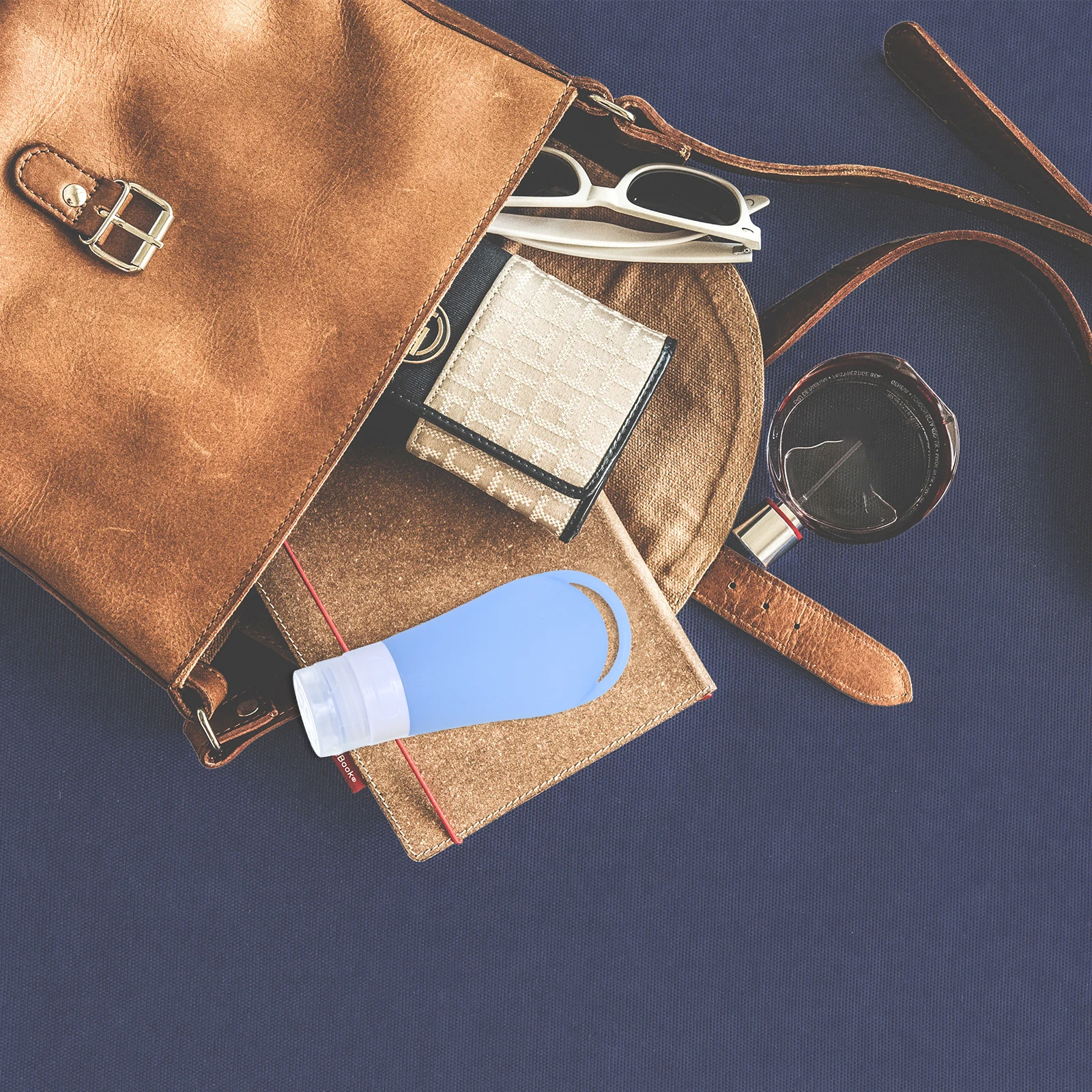 4 قطع من زجاجات السفر المصنوعة من السيليكون، حاوية شامبو متينة قابلة لإعادة الملء، تخزين محمول للسفر #4