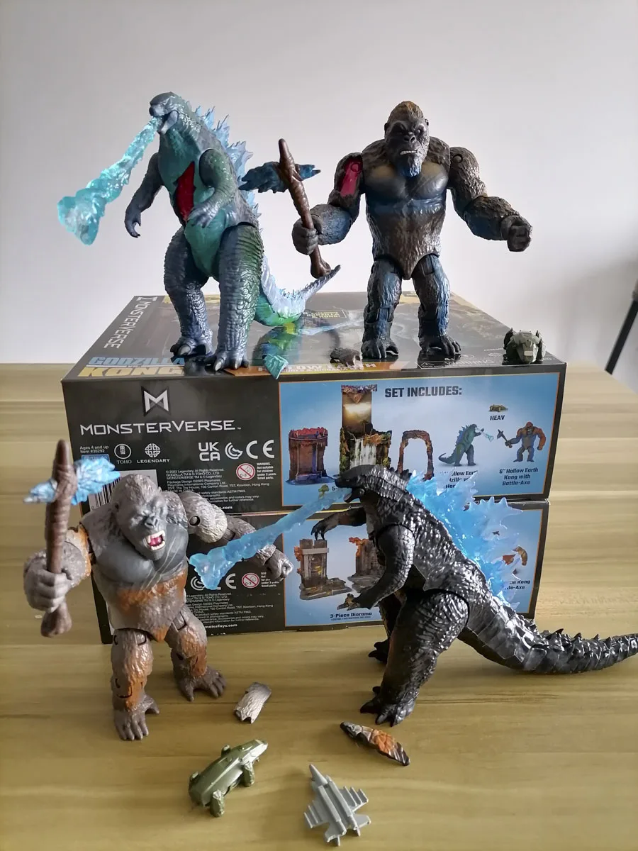 

Godzilla Model Toy VS Kong New Empire 2024 Action Figure Joints Movable Hollow Earth City Battle Diorama Assembly Boy Gifts