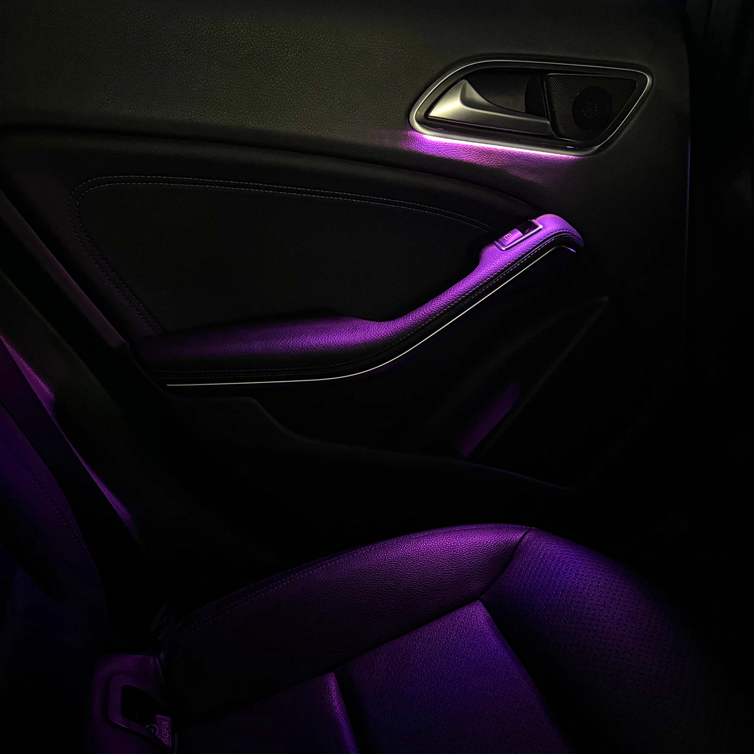 X156 12-Colors LED Ambient Light Kit for Mercedes Benz GLA-class 2013-2019 W156 Luminous Air Vent 4D Rotating Tweeter