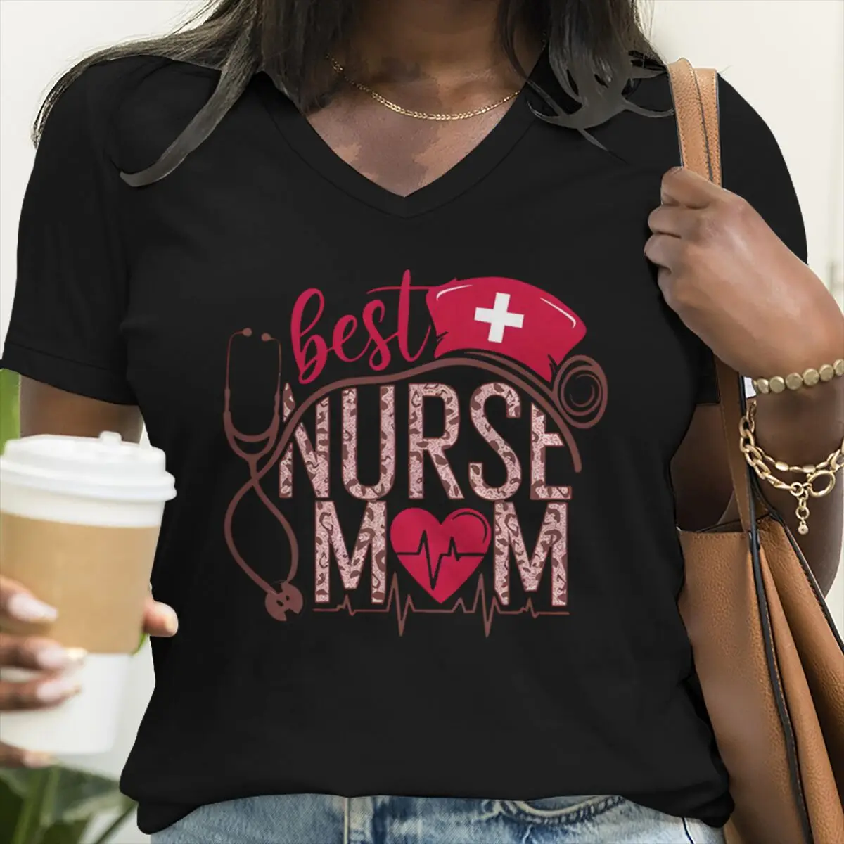 Best Nurse Mom T-Shirt Stethoscope & Nurse Hat Graphic Tee Nurse Mom Tee Floral Letter Design Short Sleeve V-neck Tee