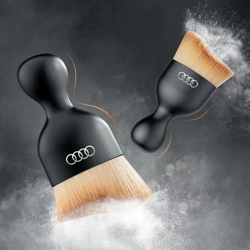 Рисунок 6 - Автомобильная щетка для чистки