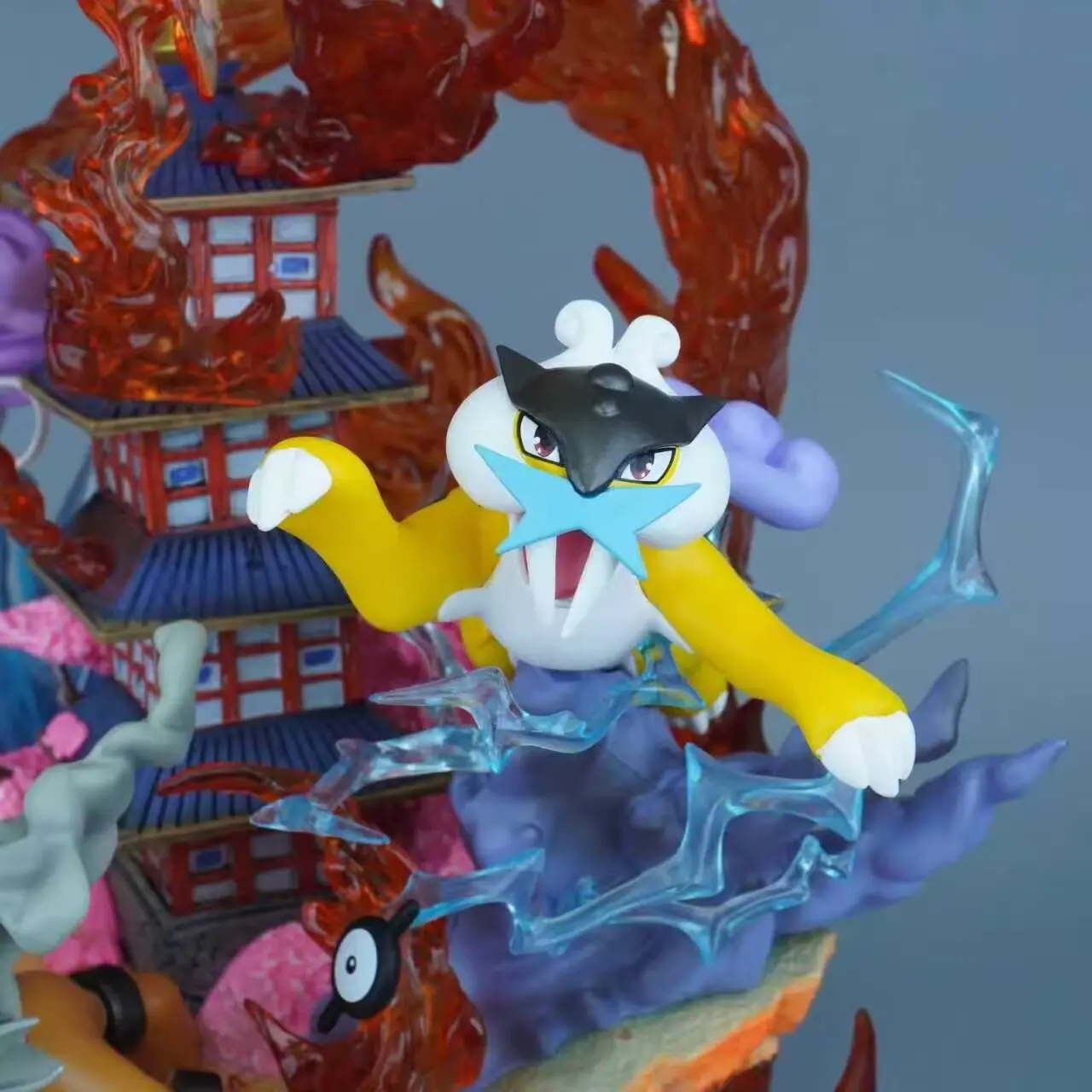 Estatua de Pokémon de Anime, tres bestias sagradas, Raikou Entei Suicune, figura de acción de PVC, modelo de juego coleccionable, juguetes para niños, regalos de muñecas de 40cm