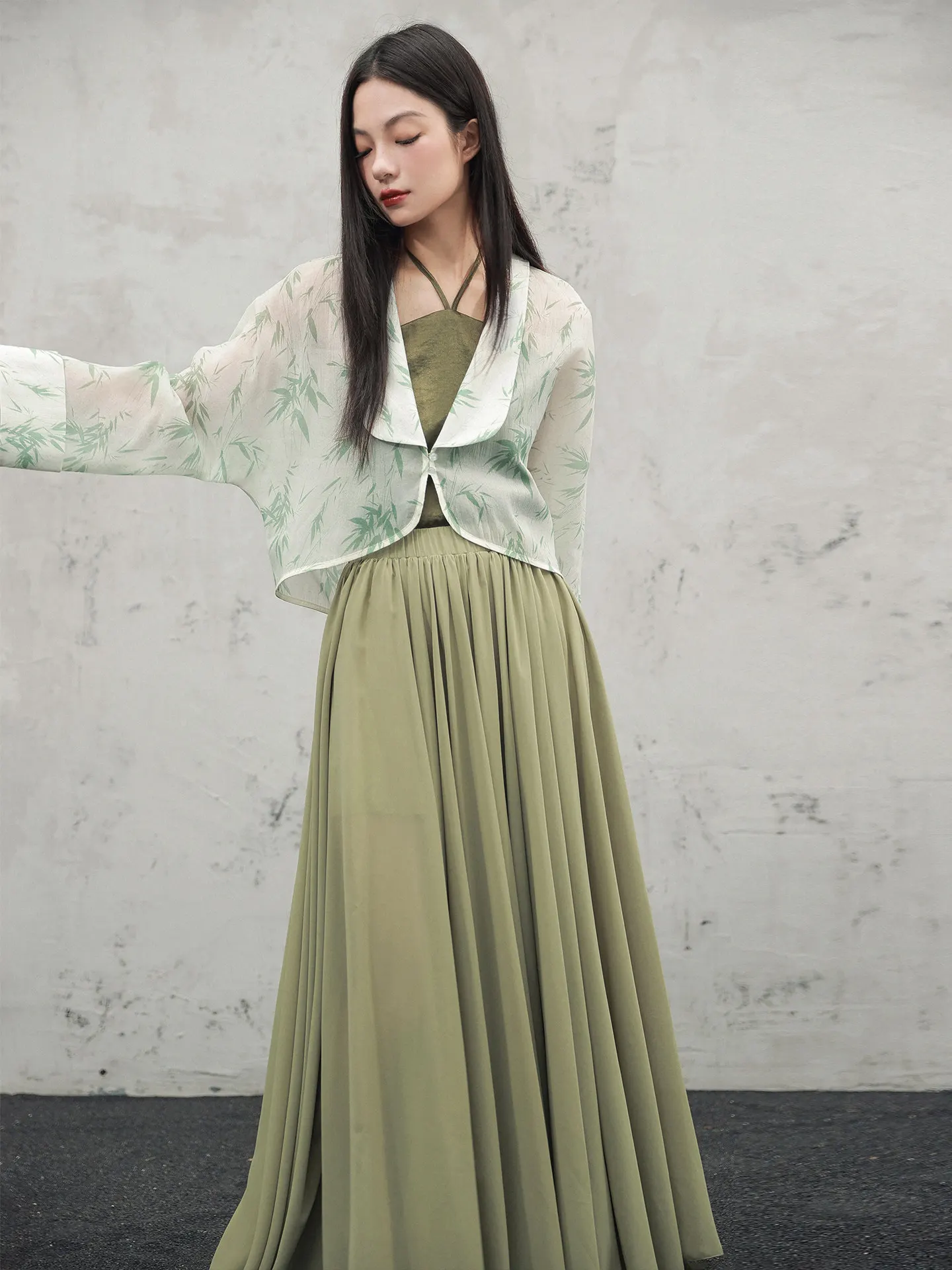 UMI MAO Green Bamboo Print Chiffon Cardigan For Women, Summer New Chinese Style Cool And Elegant High-Waisted Short Coat